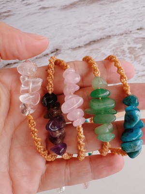 Pulseira ajustável de pedras naturais
