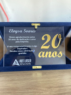 Placa de homenagem acrílico com estojo