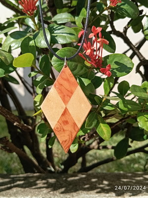 Colar losangos - 03