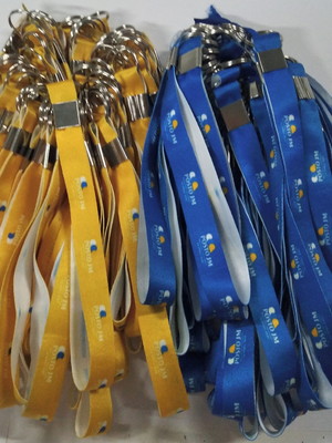 Lembrancinha personalizada chaveirosinho cordinha 50