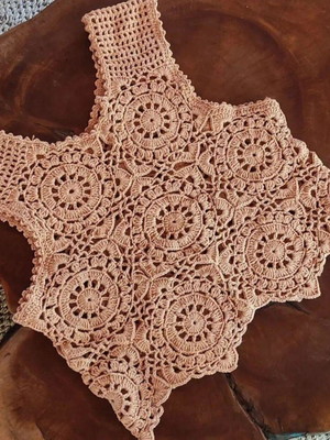 Blusa em crochê