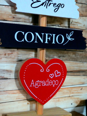 Placa decorativa de mesa com frases motivacionais 20x25