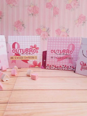 Porta bombom com bombom- outubro rosa
