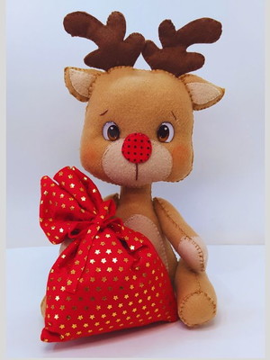 Rena de natal em feltro