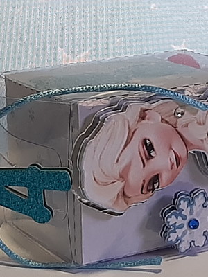 Caixa milk com acetato frozen