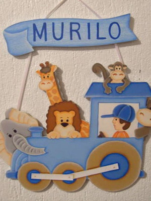Porta maternidade trenzinho safari p/ decoração bebê