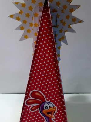Caixa cone pirâmide