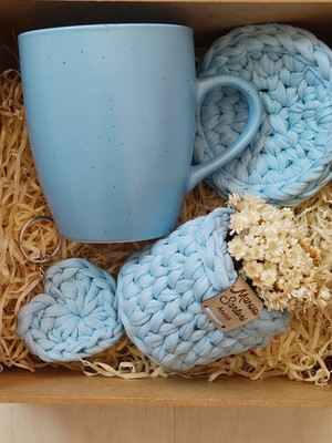 Kit caneca, cachepô e porta caneca crochê