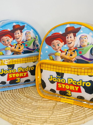 Mochila com bolso toy story