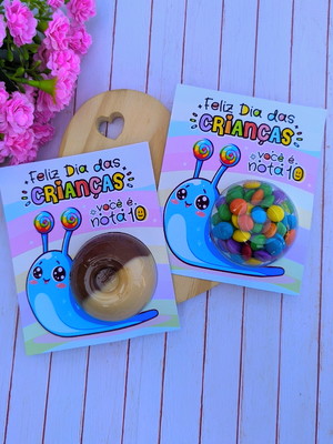 Card com chocolate (ducream) ou coloreti (confete chocolate)