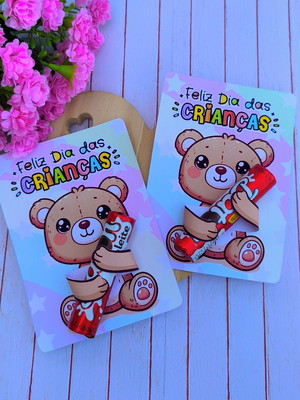 Card com chocolate baton- dia das crianças