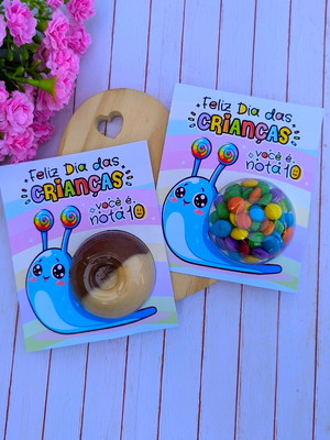 Card com chocolate (ducream) ou coloreti (confete chocolate)