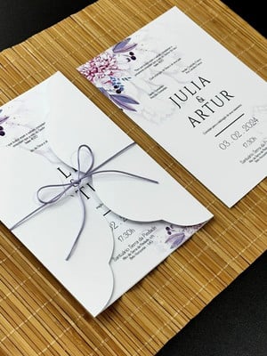 Convite de casamento lavanda/lilás nuvem branco