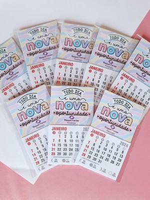 260 mini calendários com imã 2025