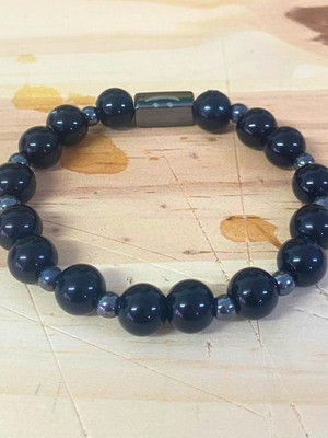 Pulseira de pedras onix com hematitas