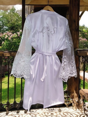 Robe cetim manga longa renda bordada modelo mara
