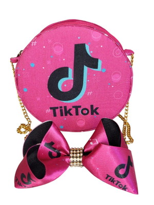 Bolsa e laço infantil tiktok