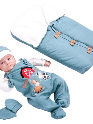 Saída de maternidade com porta bebê menino fazendinha