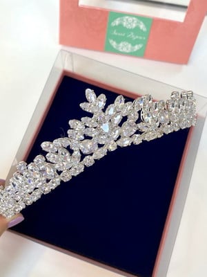 Coroa de noiva com zircônia sweet