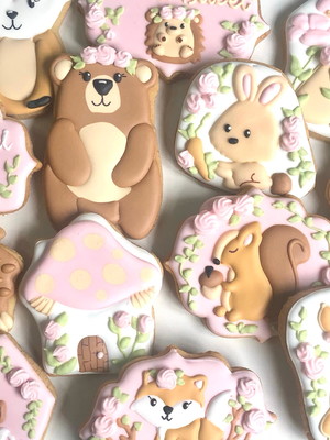 Biscoito decorado bosque floresta encantada