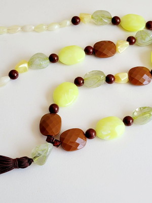 Colar feminino longo com tassel marrom amarelo