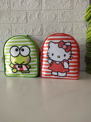 Mochilinha hello kitty e seus amigos
