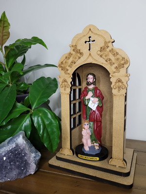 Imagem são mateus resina com oratório capela madeira