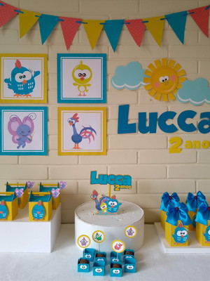 Kit só um bolinho galinha pintadinha