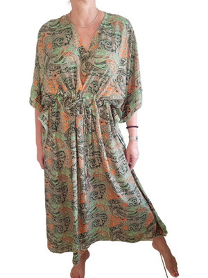 Vestido kaftan indiana em seda pura plus size