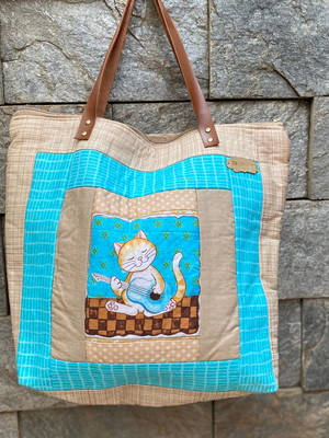 Bolsa sacola patchwork em tecido