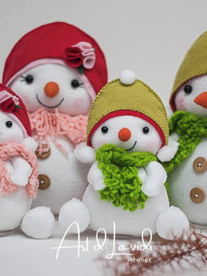 Família de bonecos de neve - decoração de natal