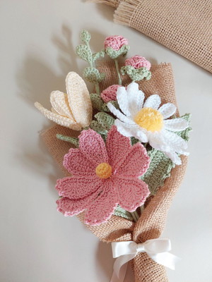 Mini buquê de flores - em crochê