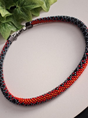 Colar snake vermelho