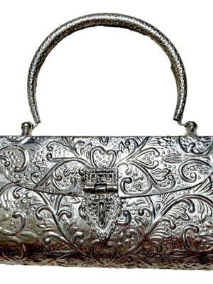 Clutch de festa bolsa indiana em metal prateado