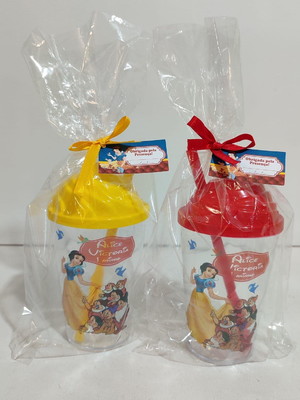 Copo twister 300ml pers. branca de neve com tag e embalagem