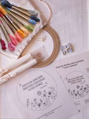 Kit para bordar - com risco e instruções - bordado livre