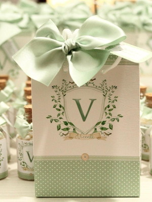 Lembrancinha maternidade kit verde menta com monograma