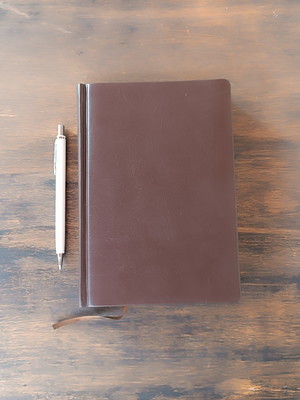 Caderno de couro capa dura marrom café