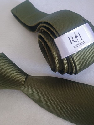 Gravata verde oliva personalizada
