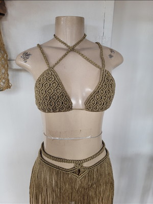 Vestido macramê veste até 90cm busto