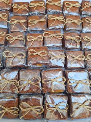 Brownie recheado laço de sisal