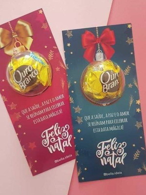 Card com esfera e bombom- natal