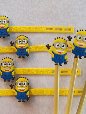 Kit lápis + minions - lembrancinha