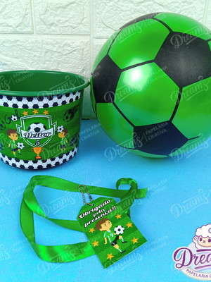 Kit balde 1,5 lts +bola tema futebol (todos os tema) cd244