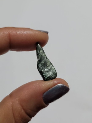 Serafinita clinocloro rolada natural 0,9g. - universo 22
