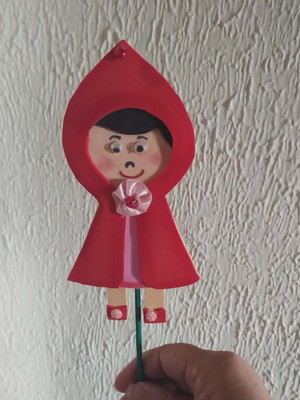 Fantoche chapeuzinho vermelho