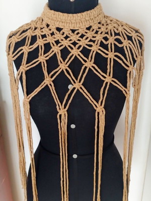 Gola macrame