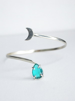 Bracelete meia lua