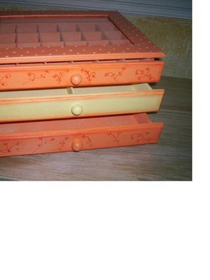 Porta bijuterias com 3 gavetas