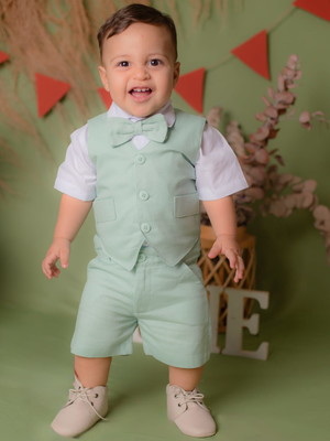 Roupa batizado menino verde claro